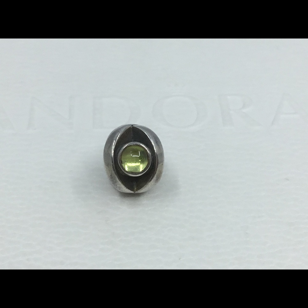 Pandora Long Retired Peridot Charm